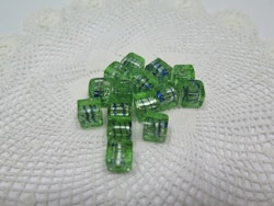 Fyrkantiga glaspärlor grön/blå
