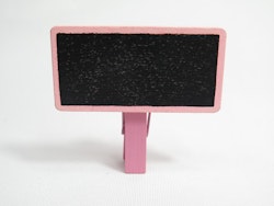 Små klädnypor med blackboard - 48x50mm - rosa