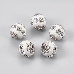 Handgjord pärla - vit/antik silver - 17x16mm