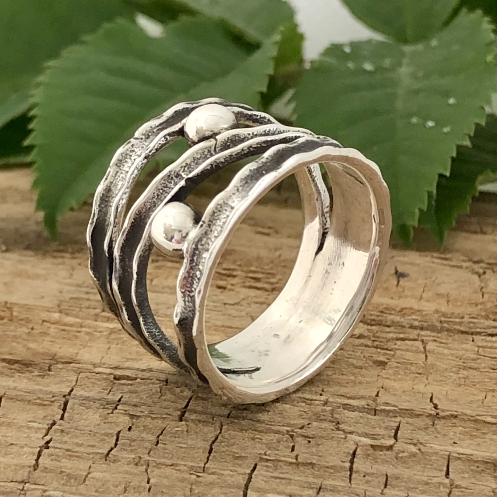 Carita - Ring med silverkulor