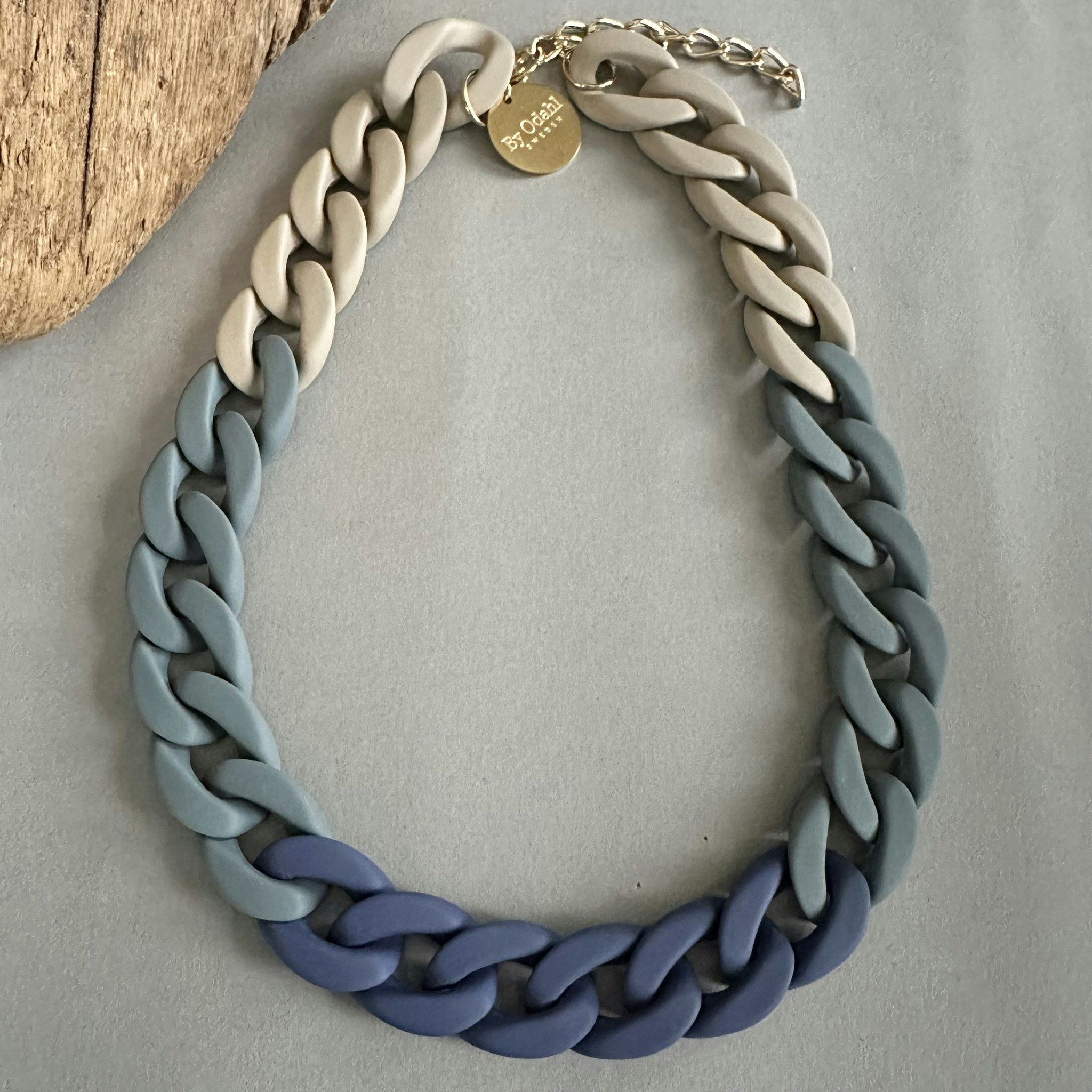 Halsband i beige/petroleum/blå
