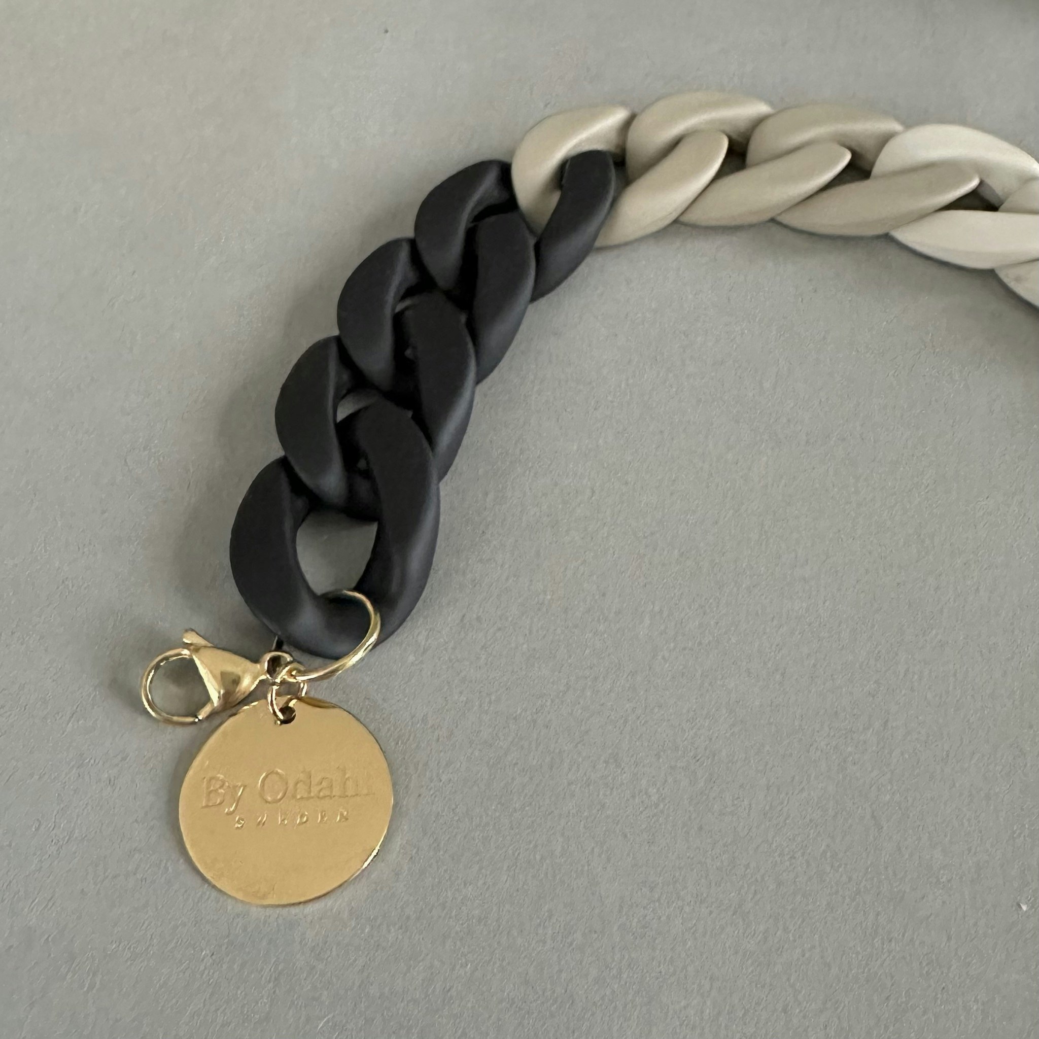 Armband i beige/nougat/svart