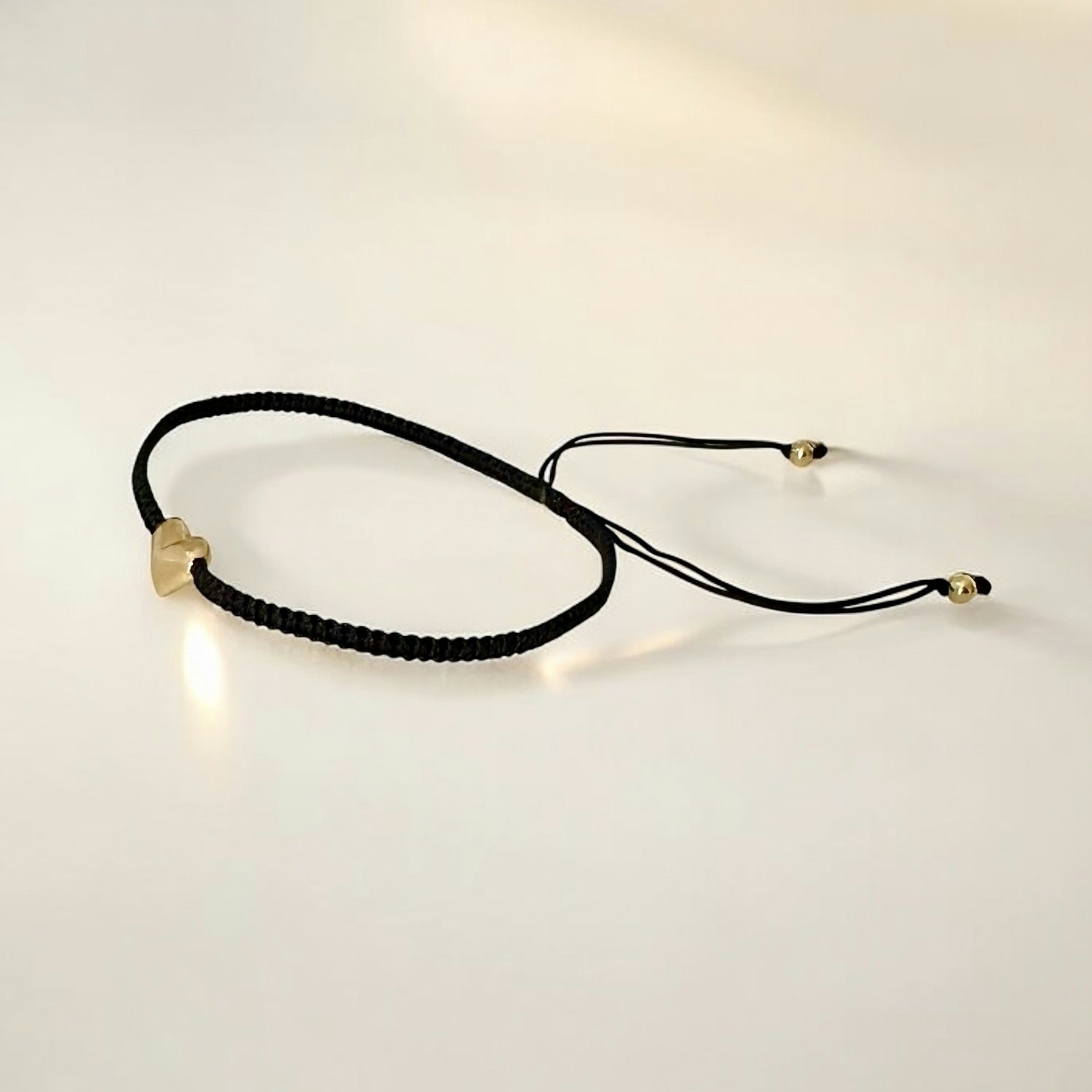 Sofia - Armband med guldhjärta
