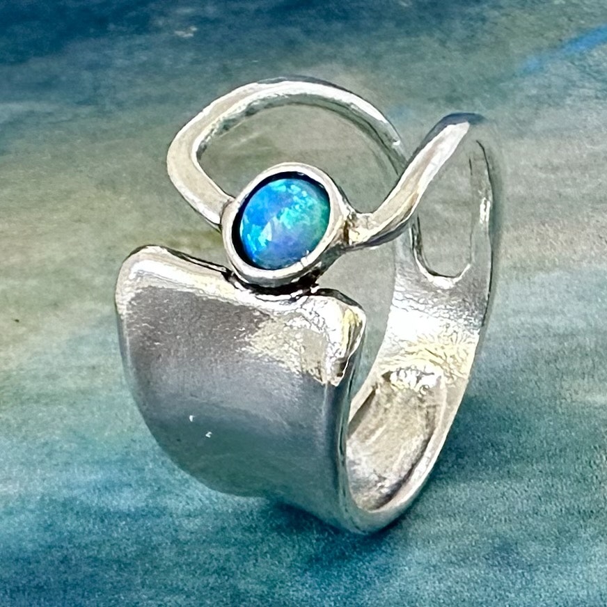 Angelica - Vacker silverring med opal