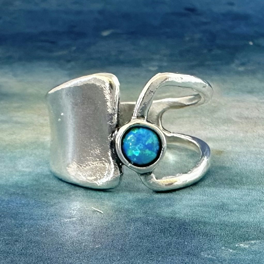 Angelica - Vacker silverring med opal