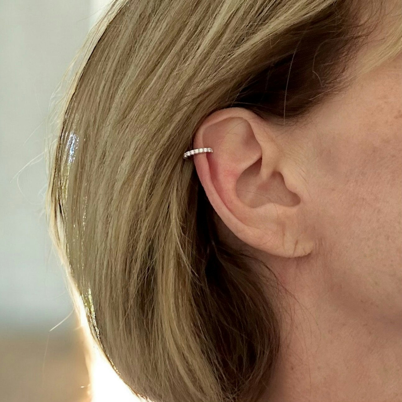 Ear cuff med kubic zirconer