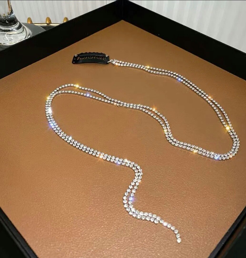 Et festlig tillegg - Bling i en Spenne!