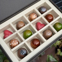Chocolatte "Gott & Blandat" Praline Mix - 12 pcs