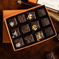 Pärlans Konfektyr Chocolate Covered Caramels, Our Favourites - 12 pcs