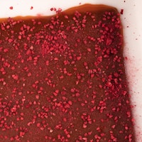 Pärlans Konfektyr Caramel Bar, Raspberry - 38 grams