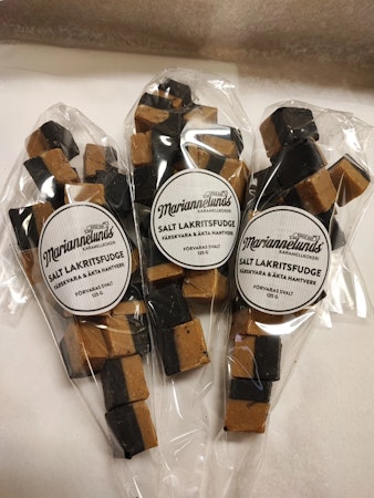Mariannelunds Karamellkokeri Salziges Lakritz-Fudge - 125 Gramm