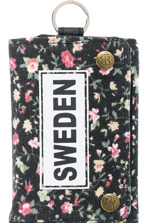Robin Ruth Canvas Wallet, Flowers - 24x12