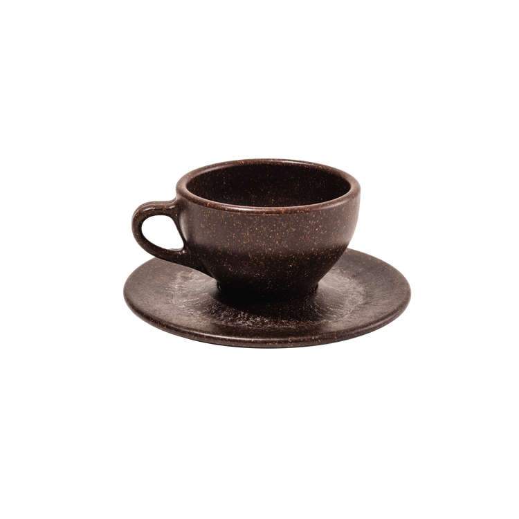 kaffeform cappucino kopp med vit bakgrund