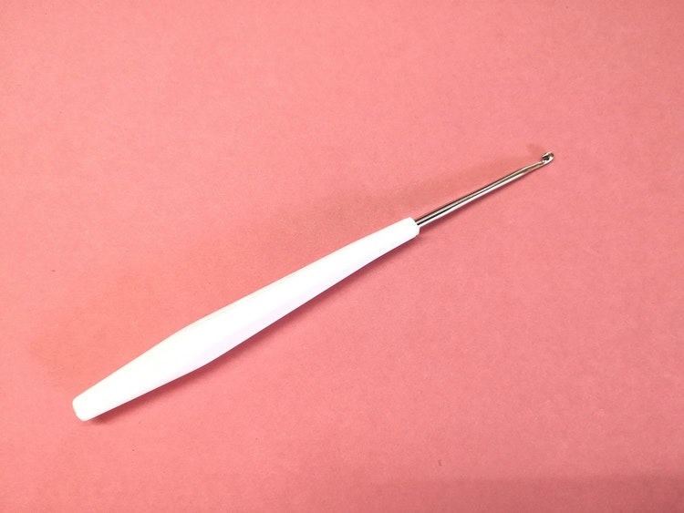 Virknål av metall med plast handtag 1,50 mm