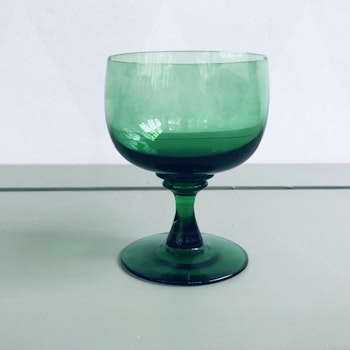 Gröna likörglas