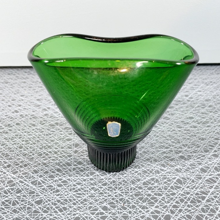 Grön vas - Johansfors Glasbruk