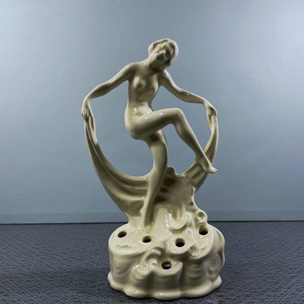 Blomvas / Figurine, vit porslin
