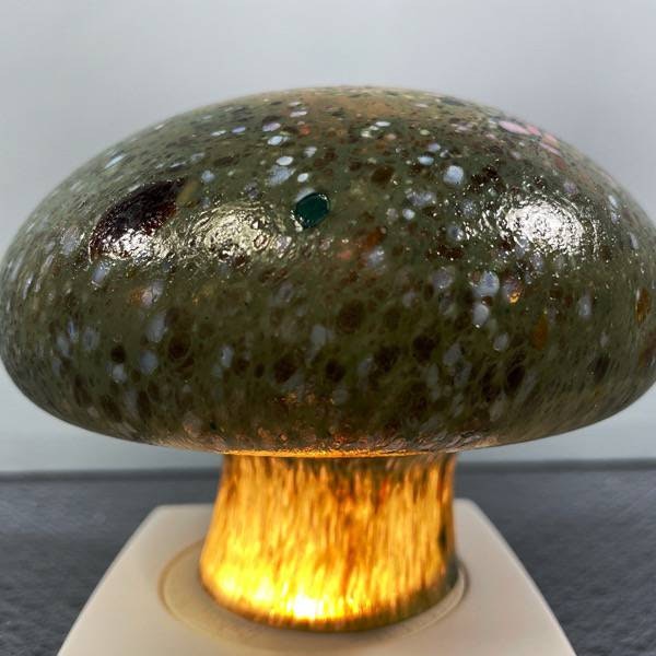 Svamp, handblåst konstglas