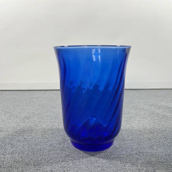 Blå glas - Arcoroc, Frankrike
