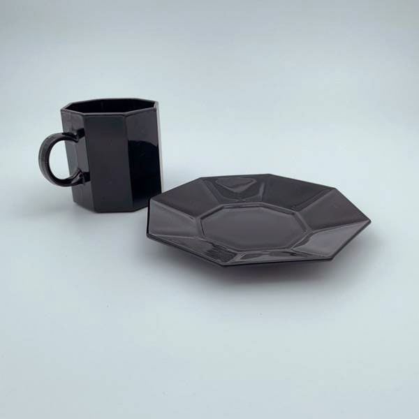 Kaffekopp med fat, svart porslin - Luminarc