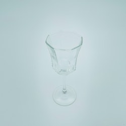 Starkvin glas Luminarc, Frankrike
