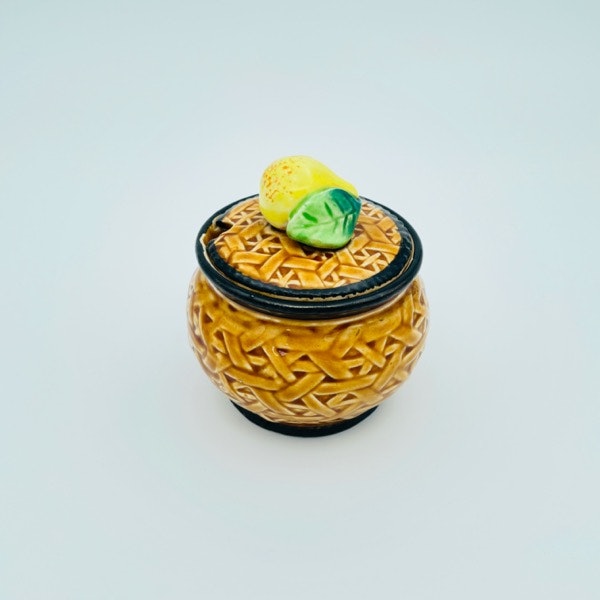 Lockburk i keramik med päron