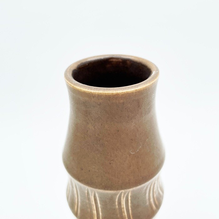 Brun vas i keramik - Syco keramik - Vintrotastic | Retro Inredning Online