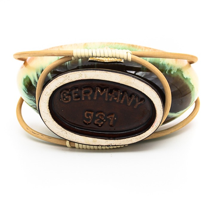 LIten skål med handtag - Bay keramik, West Germany