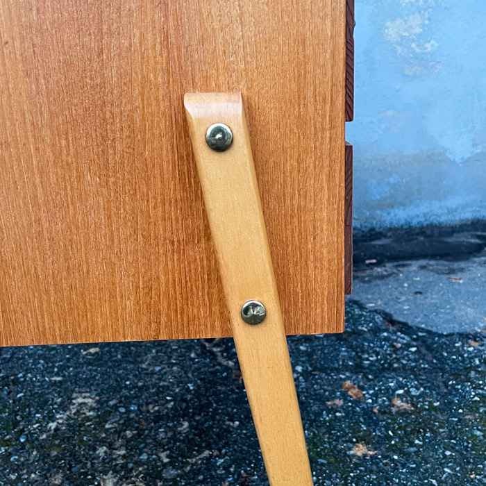 Skrivbord i teak, 7st lådor, 60-tal