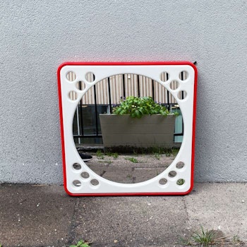 Retro röd och vit, spegel i plast