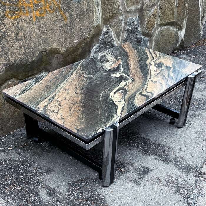 Soffbord med marmorskiva - 70-tal