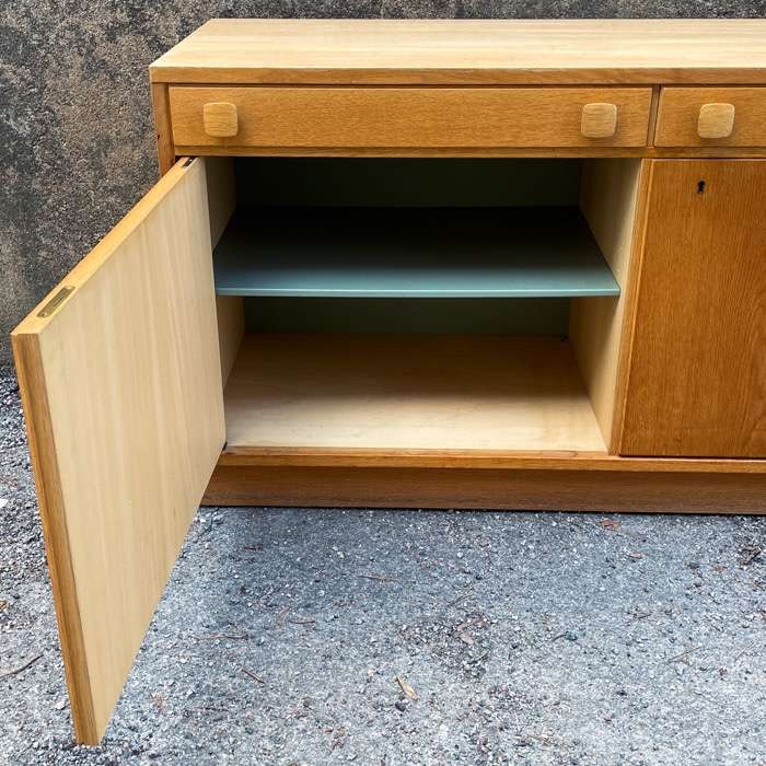 Sideboard, ek