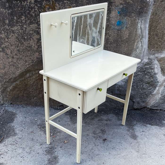 Sminkbord - vitt med roterande spegel