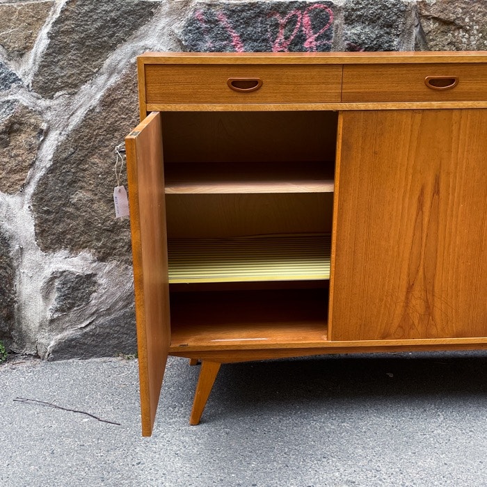 Sideboard i teak