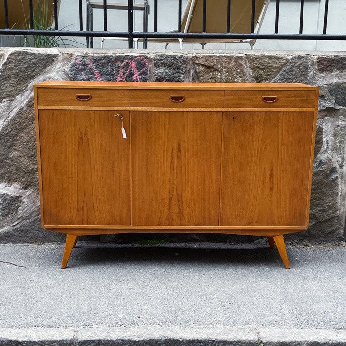 Sideboard i teak