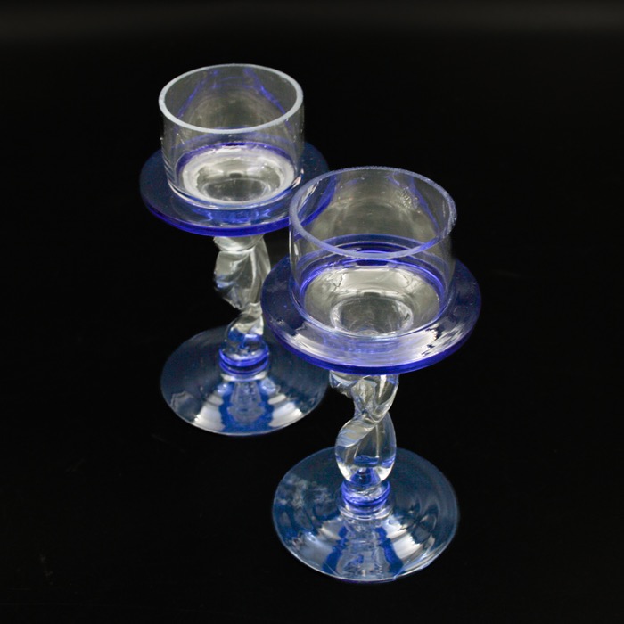 Handgjorda ljusstakar i glas