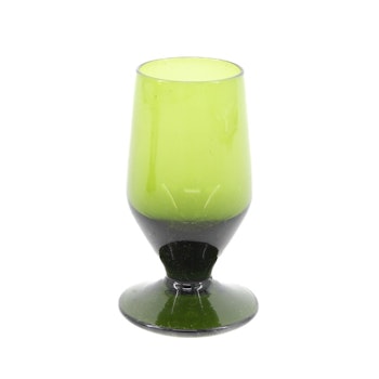Snapsglas - mörkgrönt glas
