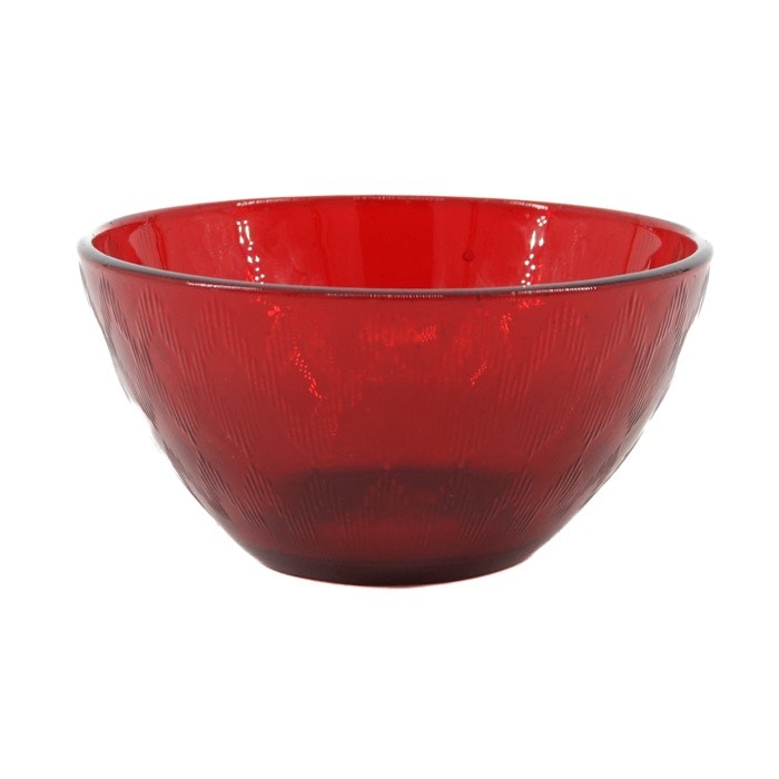 Mindre röd skål i glas