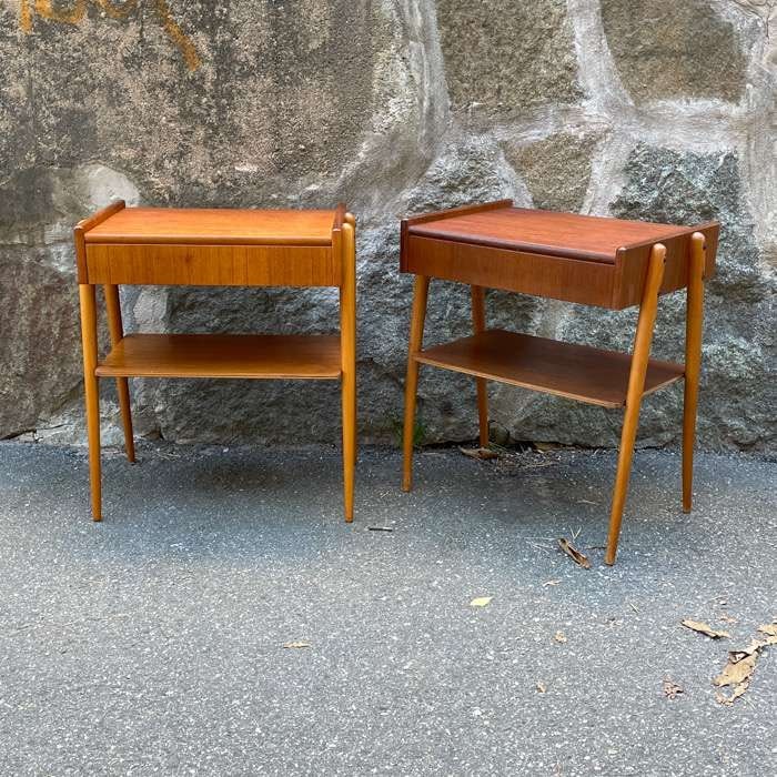 Två sängbord i teak - AB Carlssons Möbelfabrik