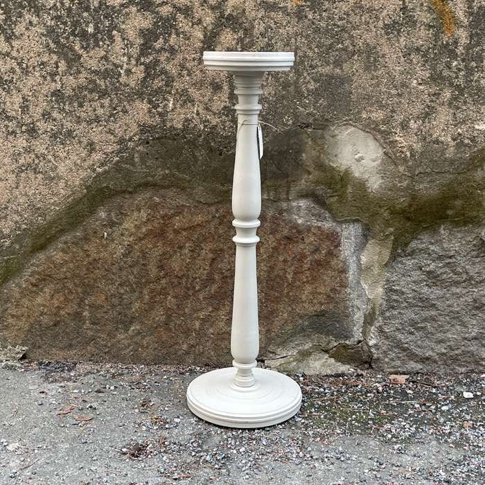 Ljusgrå piedestal