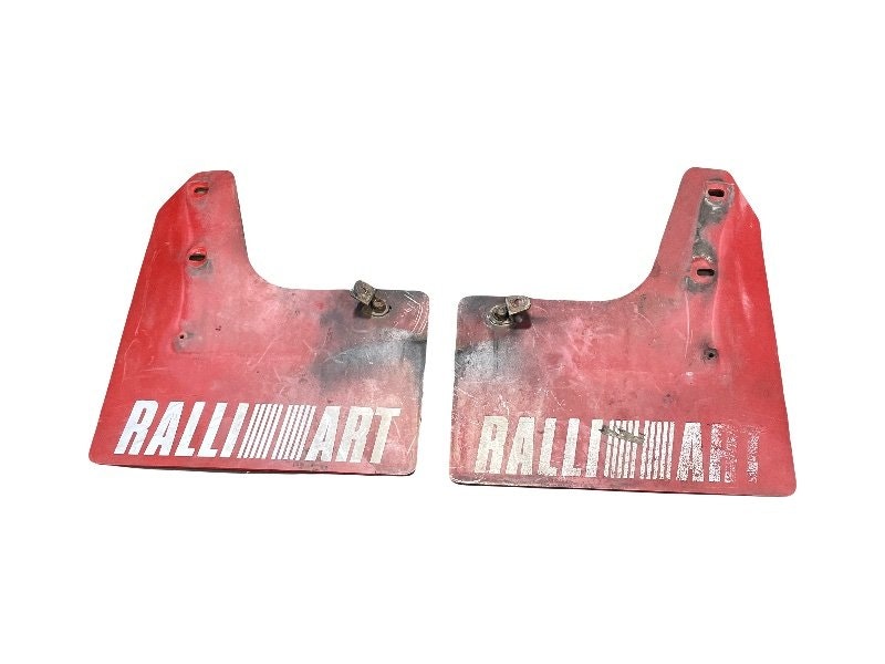 Custom Mudguards for Evo 4: Quality, Style and History