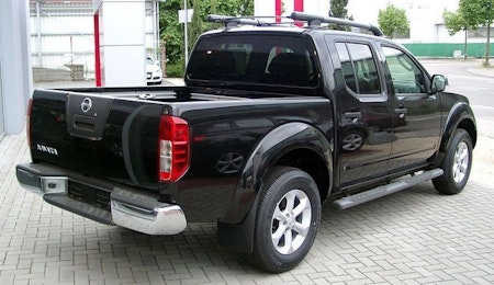 Nissan Navara mudflaps