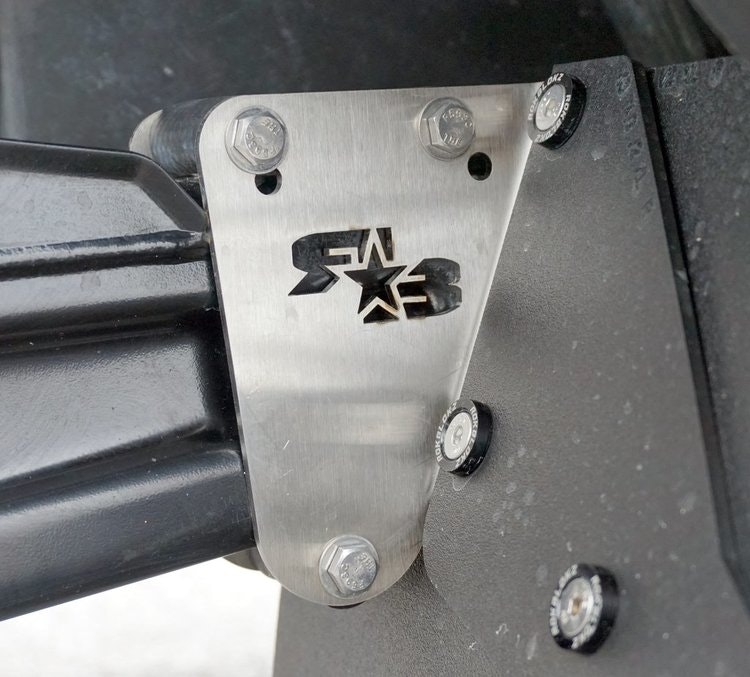 Trailing Arm skydd - Polaris XPT / RZR 1000