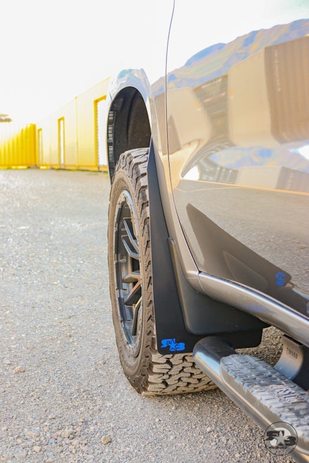 Chevrolet Silverado 2019+ mudflaps