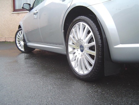 Ford Mondeo stänklappar - 2007