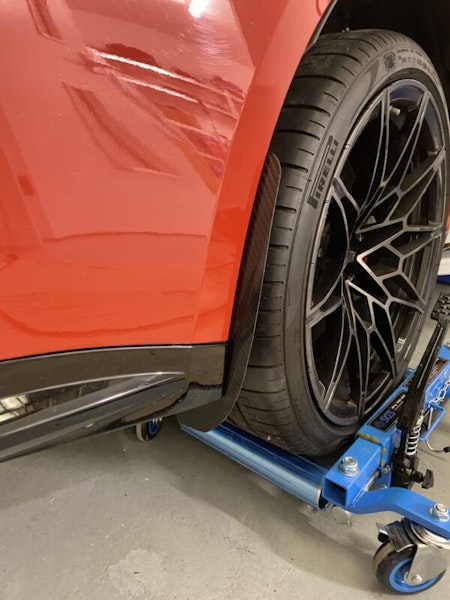 Bmw M3/M4  G80/G81/G82/G83 Stänkskydd