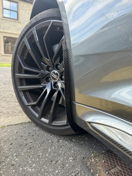 Audi RS4 mudflaps - Carbon