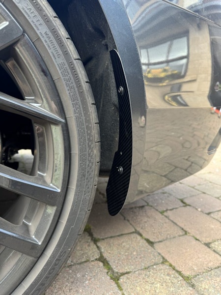 Audi RS4 mudflaps - Carbon