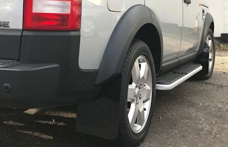 Land Rover Discovery 3 & 4 mud flaps