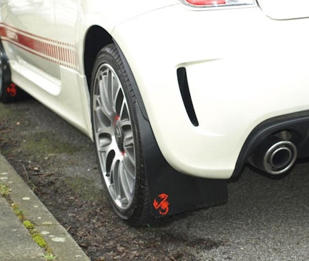 Fiat 500 mud flaps